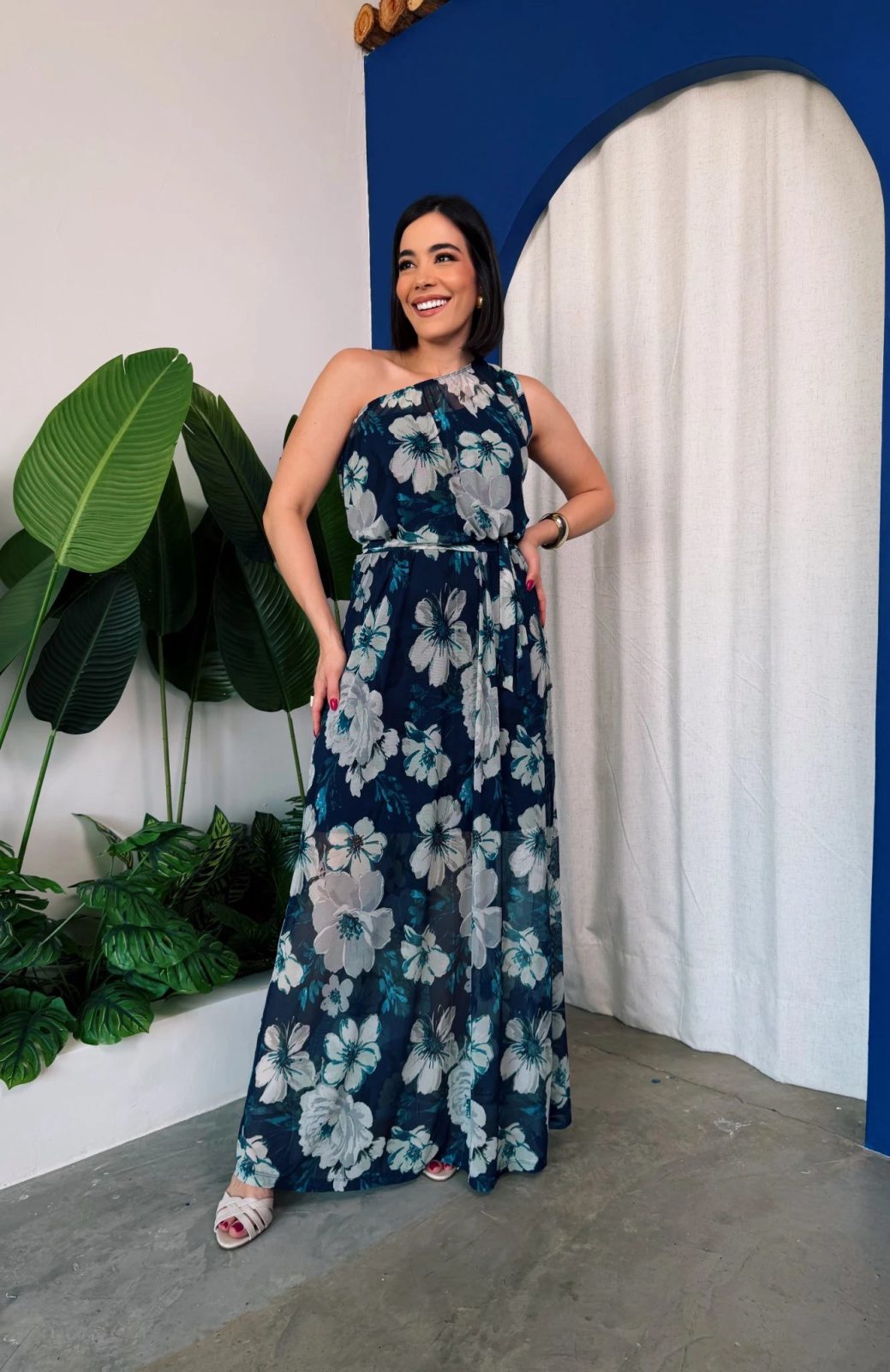 Vestido Tule Nula Manga azul