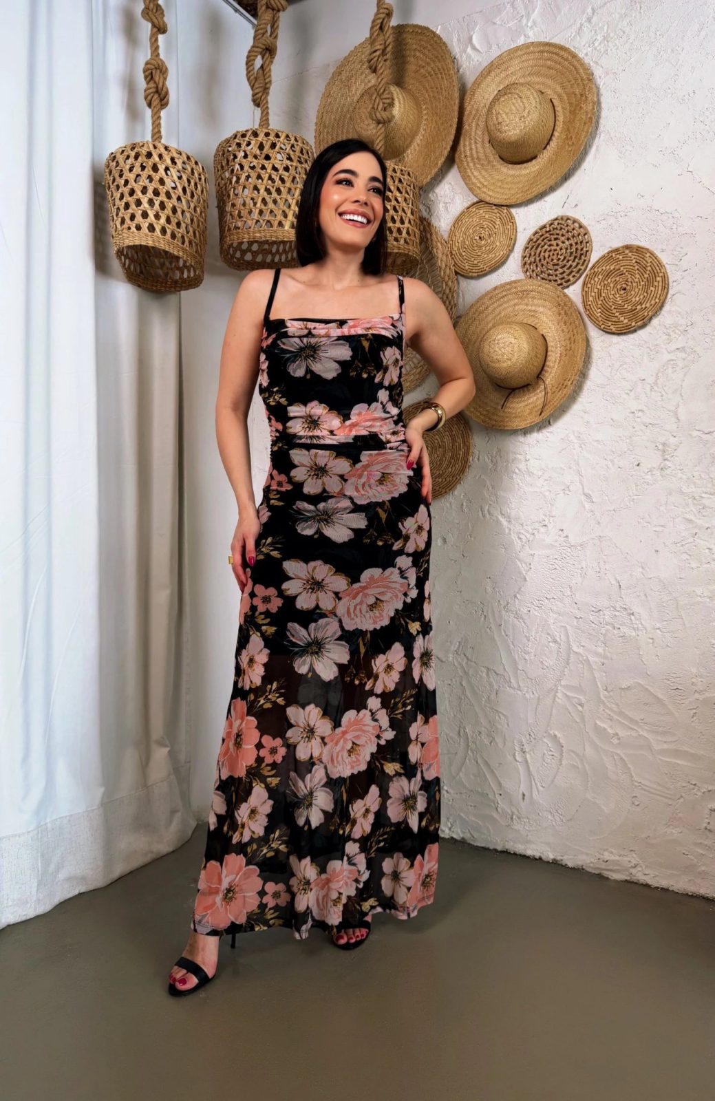 Vestido Tule Alça preto