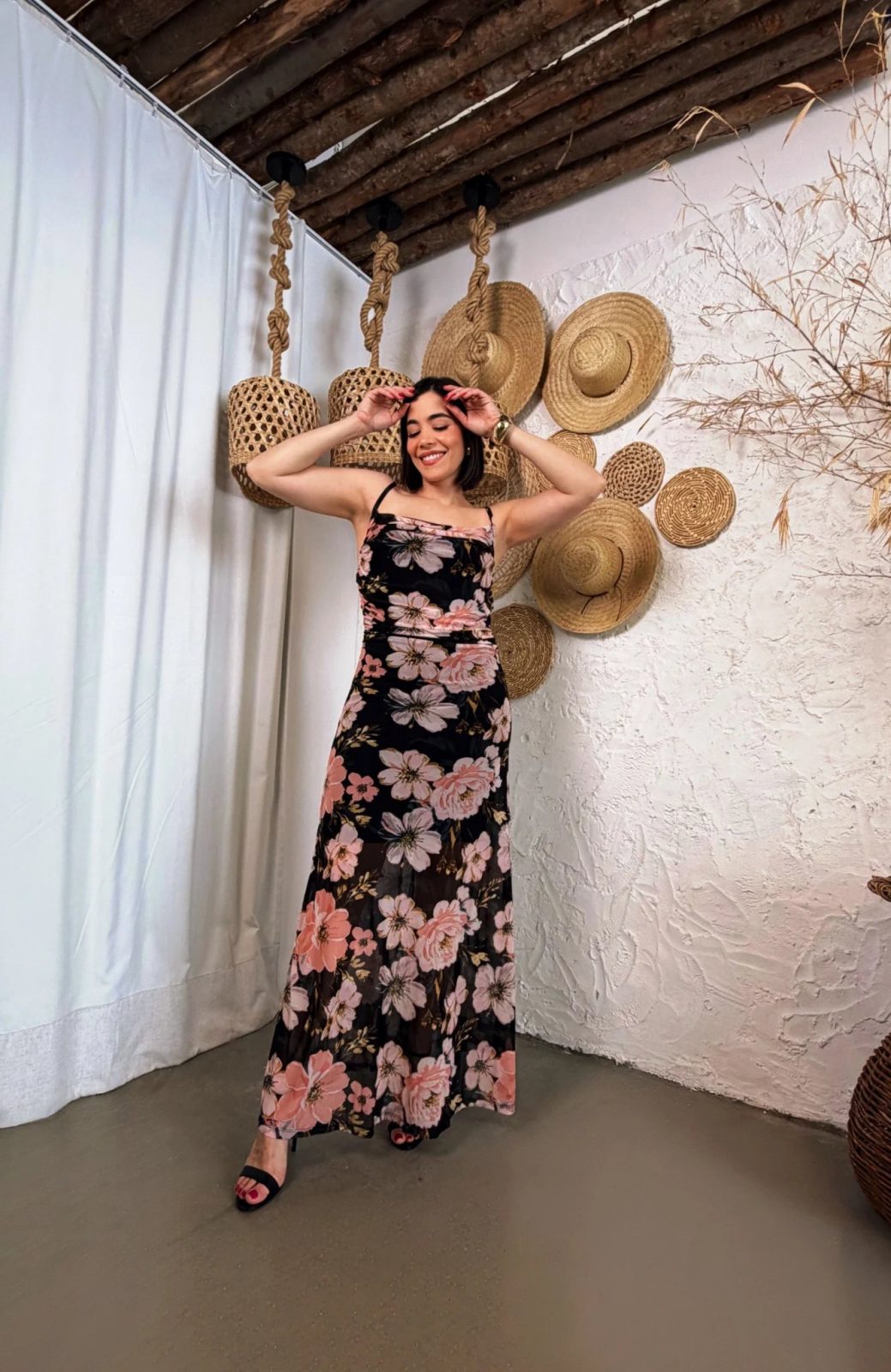 Vestido Tule Alça preto